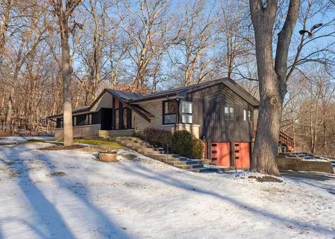 36 W394 Wild Rose Ln, Saint Charles, IL 60174