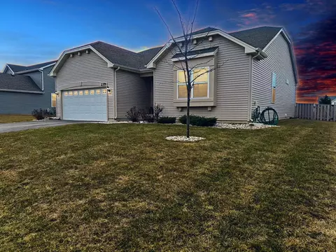 2375 Fairfield Ave, Yorkville, IL 60560