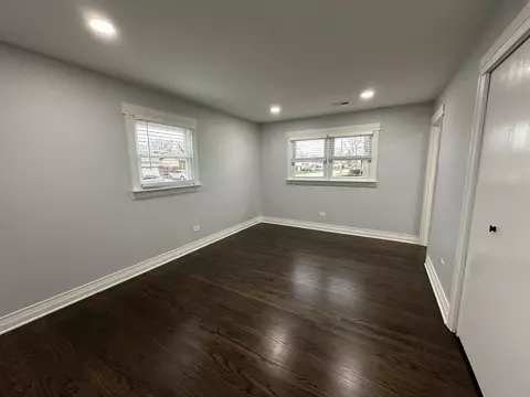 Bedroom - 18337 Hickory St, Lansing, IL 60438 photo 1 of 3