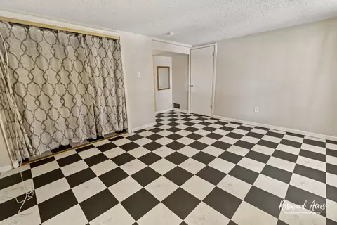 Other - 831 N River Dr, Kankakee, IL 60901 photo 9 of 13