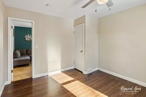 Bedroom - 831 N River Dr, Kankakee, IL 60901 photo 3 of 4