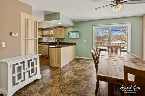 Dining - 831 N River Dr, Kankakee, IL 60901 photo 1 of 5