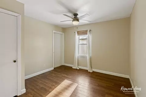 Bedroom - 831 N River Dr, Kankakee, IL 60901 photo 2 of 4