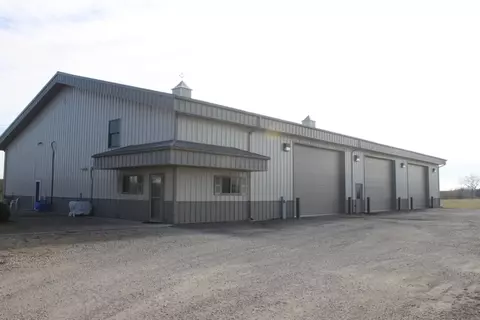 4960 N Dresden Rd, Morris, IL 60450