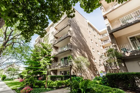 407 Ashland Ave #4F, River Forest, IL 60305