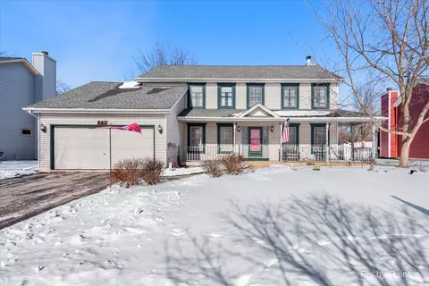 507 Wingfoot Dr, North Aurora, IL 60542