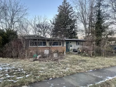 18524 Lyn Ct, Homewood, IL 60430