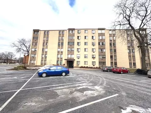9725 S Karlov Ave #303, Oak Lawn, IL 60453