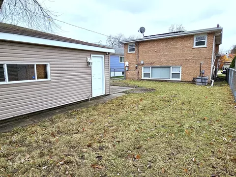 Exterior - 14331 Ingleside Ave, Dolton, IL 60419 photo 5 of 5