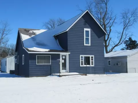 106 Main St, Muncie, IL 61857