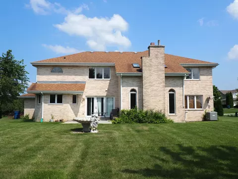 Exterior - 26560 S Anna Ln, Monee, IL 60449 photo 2 of 4