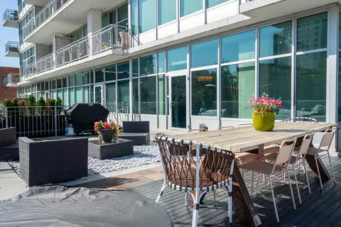 Exterior - 50 E 16th St #305, Chicago, IL 60616 photo 2 of 2