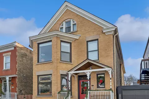 1221 W Draper St #1, Chicago, IL 60614