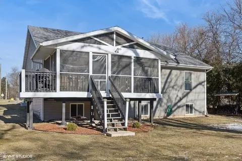 3917 E Solon Rd, Richmond, IL 60071 photo 9