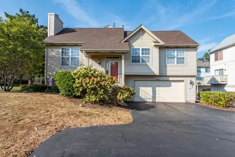 2683 N Augusta Dr, Wadsworth, IL 60083