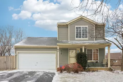 84 E Green Valley Ct, Round Lake Beach, IL 60073