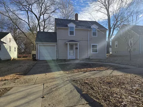 909 Furman St, Rockford, IL 61101
