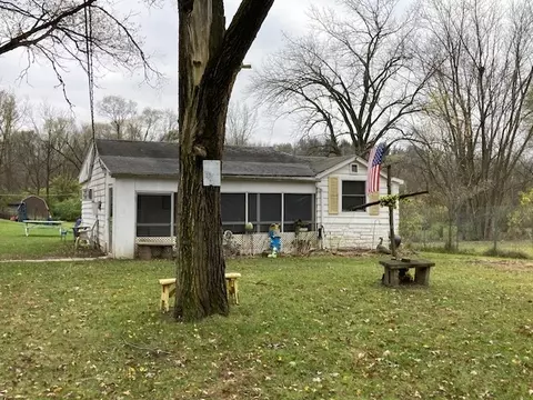 21615 Grand Ave, Wilmington, IL 60481