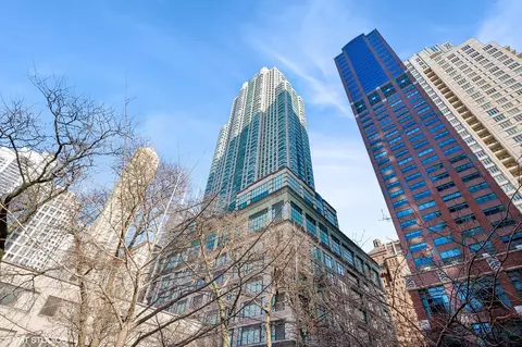 100 E Huron St #2705, Chicago, IL 60611