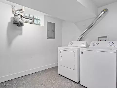 2532 E 91st St, Chicago, IL 60617 photo 17