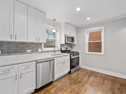 2532 E 91st St, Chicago, IL 60617 photo 7