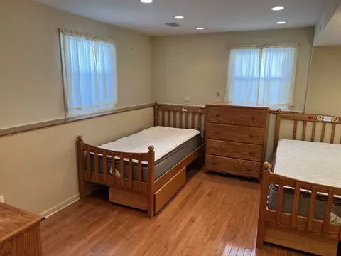 4070 Hudson Dr, Hoffman Estates, IL 60192 photo 17