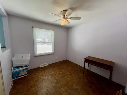 4070 Hudson Dr, Hoffman Estates, IL 60192 photo 13