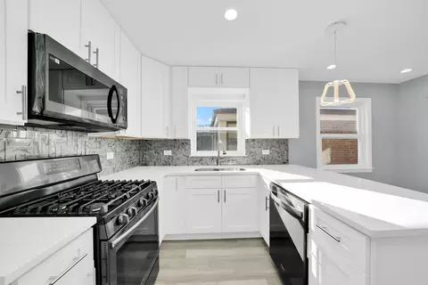 Kitchen - 7743 S Spaulding Ave, Chicago, IL 60652 photo 3 of 4