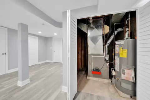 Entry Way - 7743 S Spaulding Ave, Chicago, IL 60652 photo 2 of 2