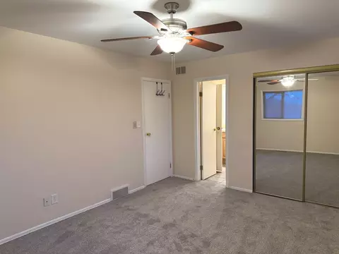 Bedroom - 4406 Ashley Dr, Mchenry, IL 60050 photo 3 of 4