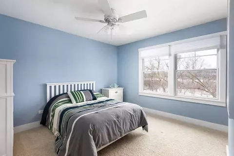 Bedroom - 7 Windward Way, Ottawa, IL 61350 photo 4 of 7