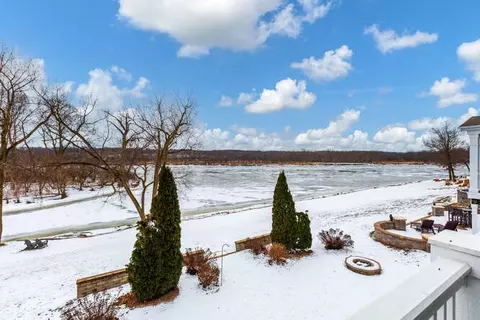 View/Area - 7 Windward Way, Ottawa, IL 61350 photo 1 of 2
