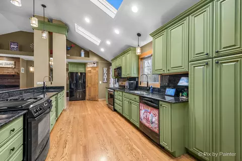 Kitchen - 3302 Chellington Dr, Johnsburg, IL 60051 photo 5 of 6
