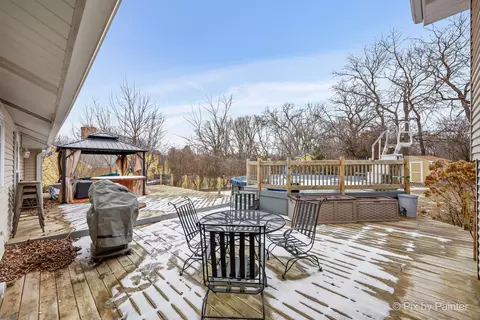 Exterior - 3302 Chellington Dr, Johnsburg, IL 60051 photo 9 of 10