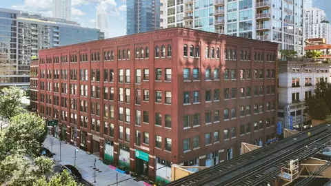 225 W Huron St #520, Chicago, IL 60654