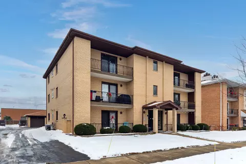 16825 81st Ave #3N, Tinley Park, IL 60477