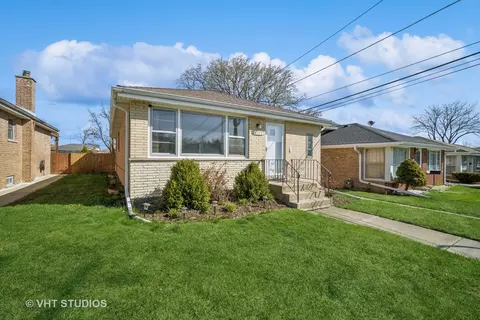 9116 Chestnut Ave, Franklin Park, IL 60131