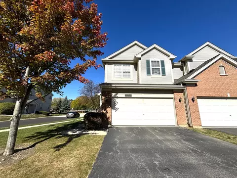 370 Windsong Cir #370, Glendale Heights, IL 60139