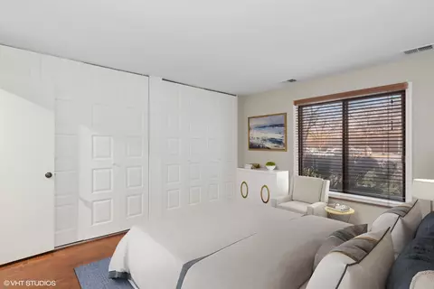 Bedroom - 1500 Harbour Dr #1F, Wheeling, IL 60090 photo 3 of 4