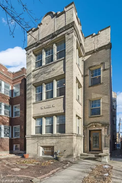 6513 N Bosworth Ave #2, Chicago, IL 60626