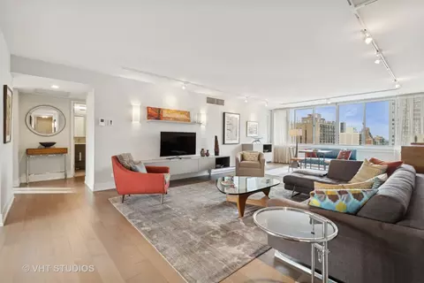 1 E Schiller St #19D, Chicago, IL 60610 photo 9
