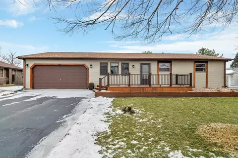 2812 Morcambe Bay Dr, New Lenox, IL 60451