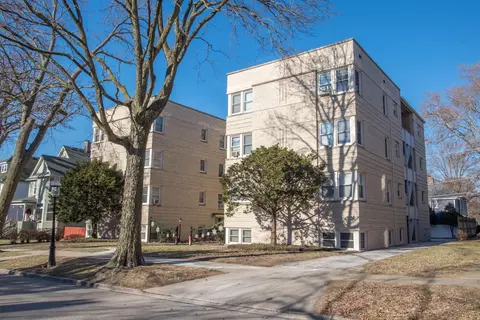 Other - 100 Pine Ave #6, Riverside, IL 60546 photo 4 of 18