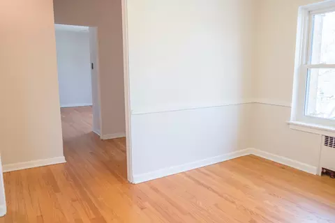 Living - 100 Pine Ave #6, Riverside, IL 60546 photo 6 of 6