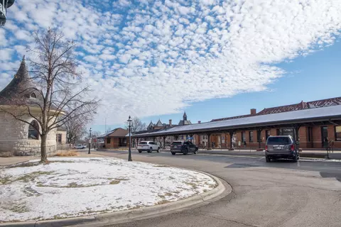 Exterior - 100 Pine Ave #6, Riverside, IL 60546 photo 8 of 18