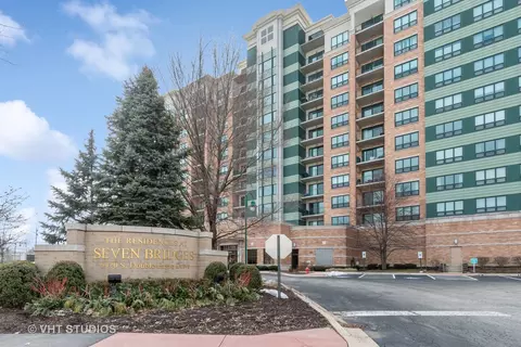 6420 Double Eagle Dr #509, Woodridge, IL 60517