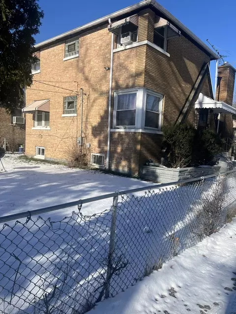Other - Undisclosed, Chicago, IL 60628 photo 1 of 5