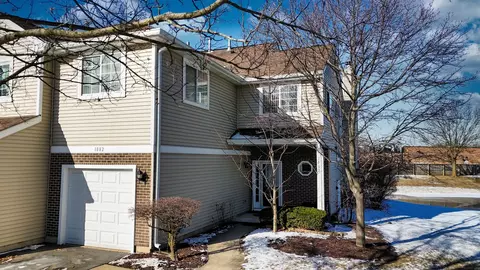 1082 E Wilson Ave, Lombard, IL 60148