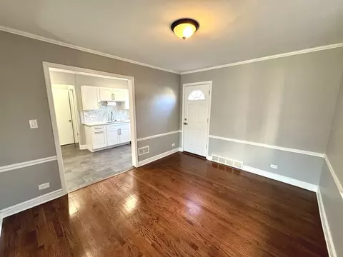 10912 S Artesian Ave, Chicago, IL 60655 photo 6