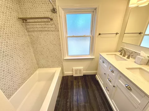 10912 S Artesian Ave, Chicago, IL 60655 photo 16